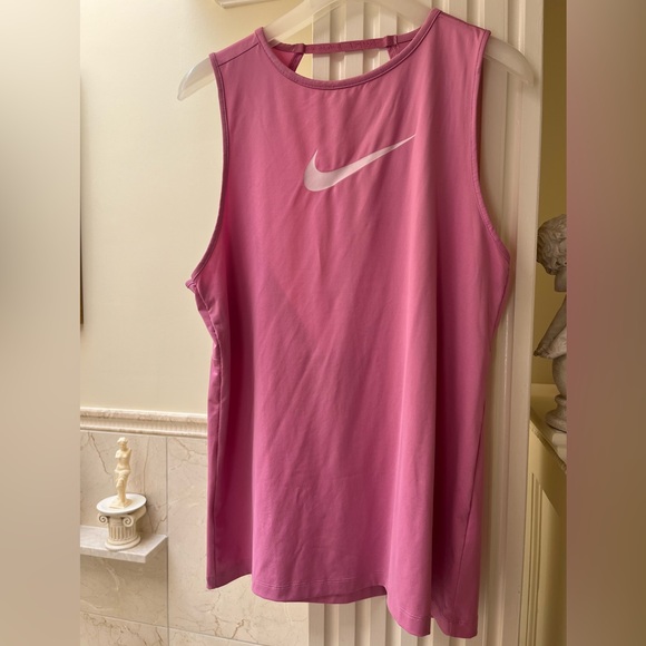 Beautiful pink, NIKE Pro Dri Fit Tank, size L. - Picture 3 of 7